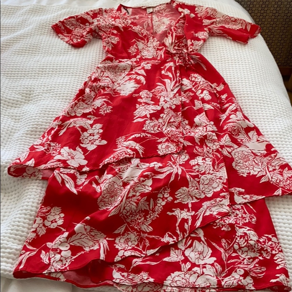 Floral dress , without tags, like new one
